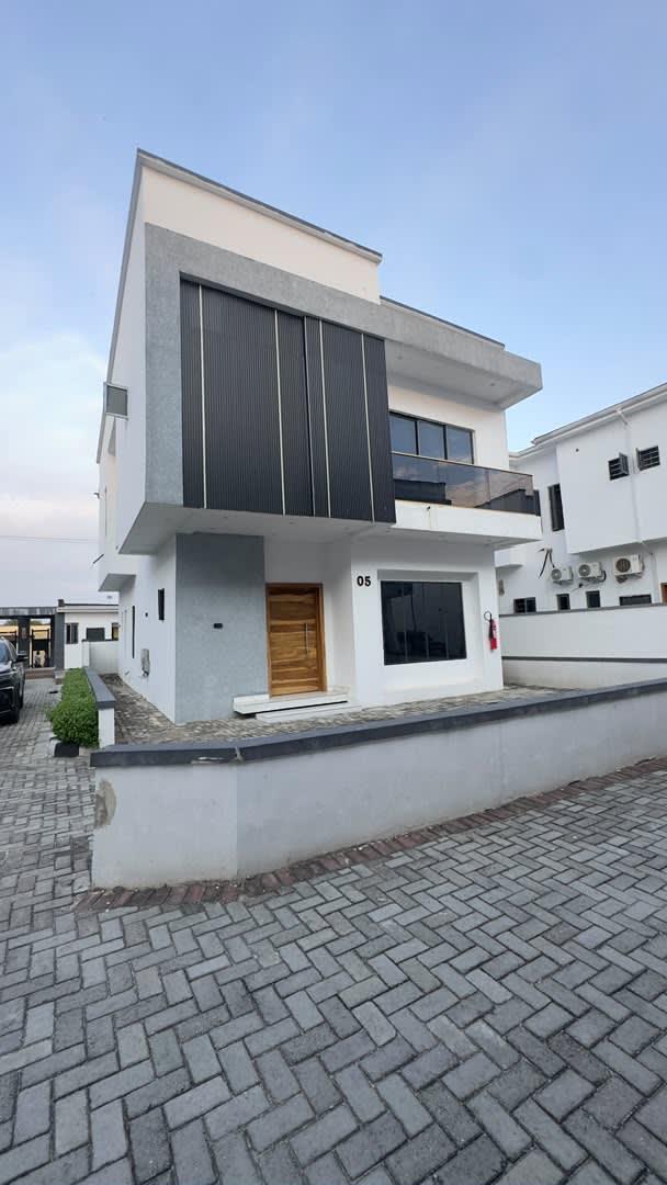 3-Bedroom Terrace + BQ | 4-Bedroom Detached Duplex + BQ - Property in sangotedo