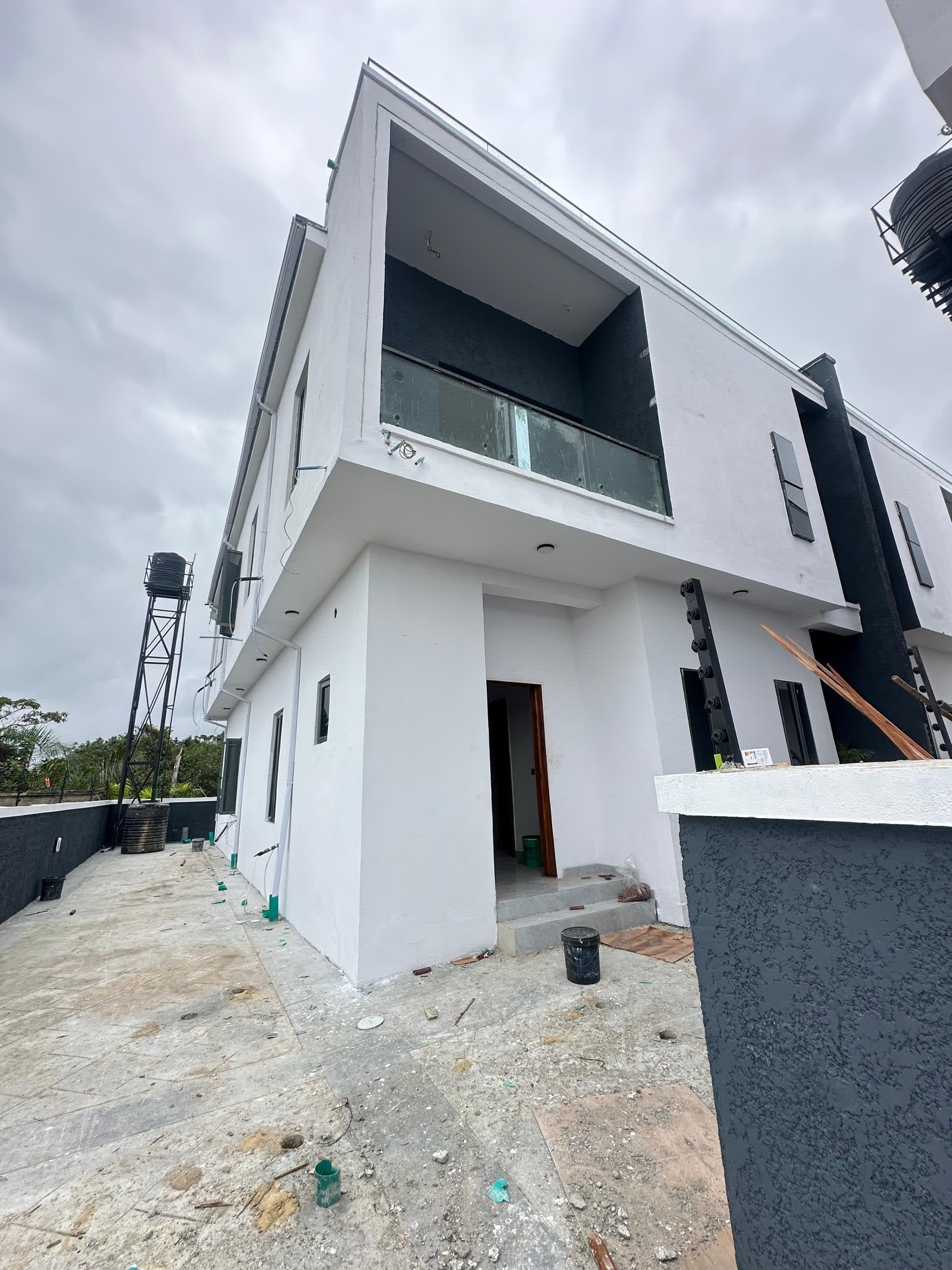 4 Bedroom Semi Detached Duplex with BQ - Property in Sangotedo